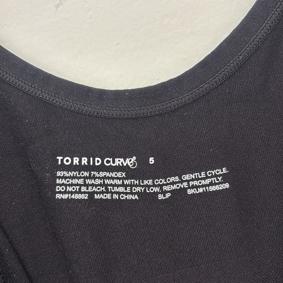 Torrid Black Slip Smoothing Shirt Size 5X NWT - Picture 2 of 5